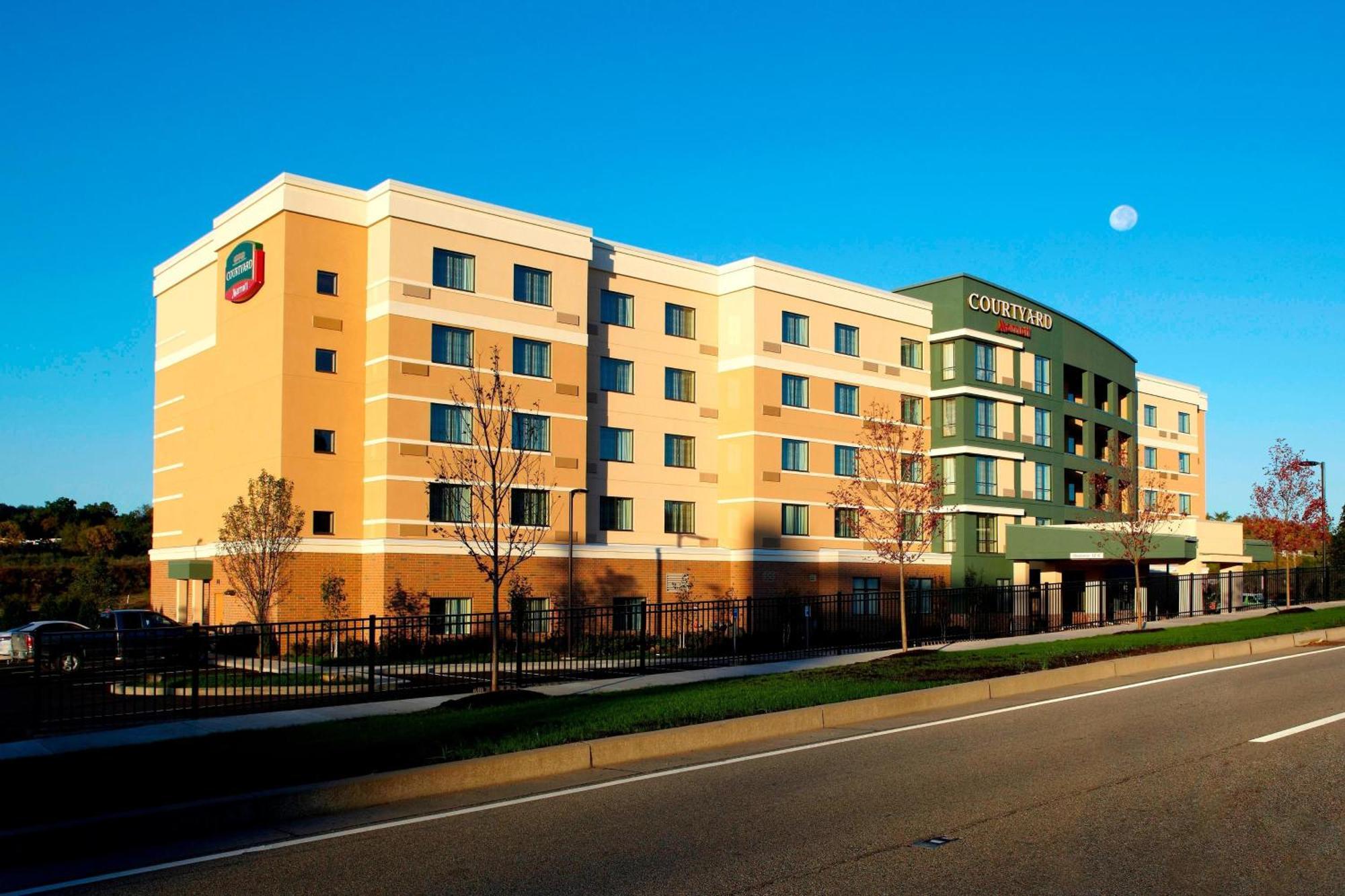 Courtyard Pittsburgh Settlers Ridge/Robinson Township Hotel Imperial Exterior photo
